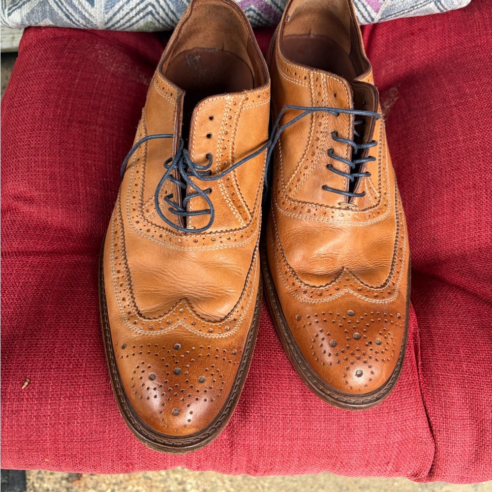 Mercanti Fiorentini Men’s Tan Brogue Wingtip Oxfords